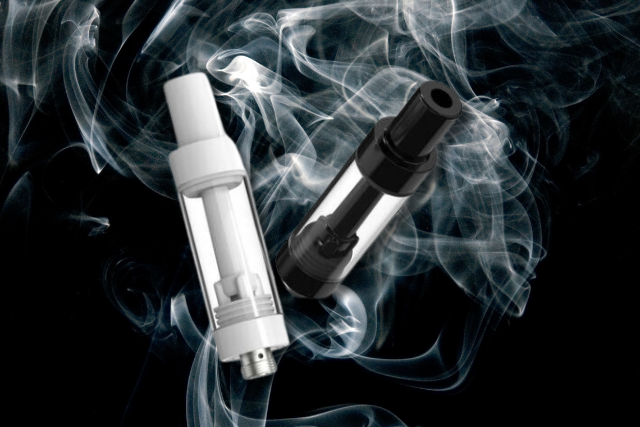 black and white blinker vapes